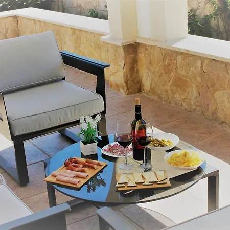 Villa Mimoses *
